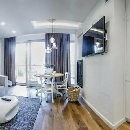 Sniezna Przelecz Daire *